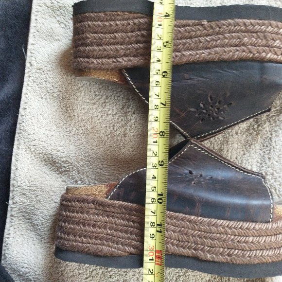 Sandals, Ridge Stone - Picture 6 of 8